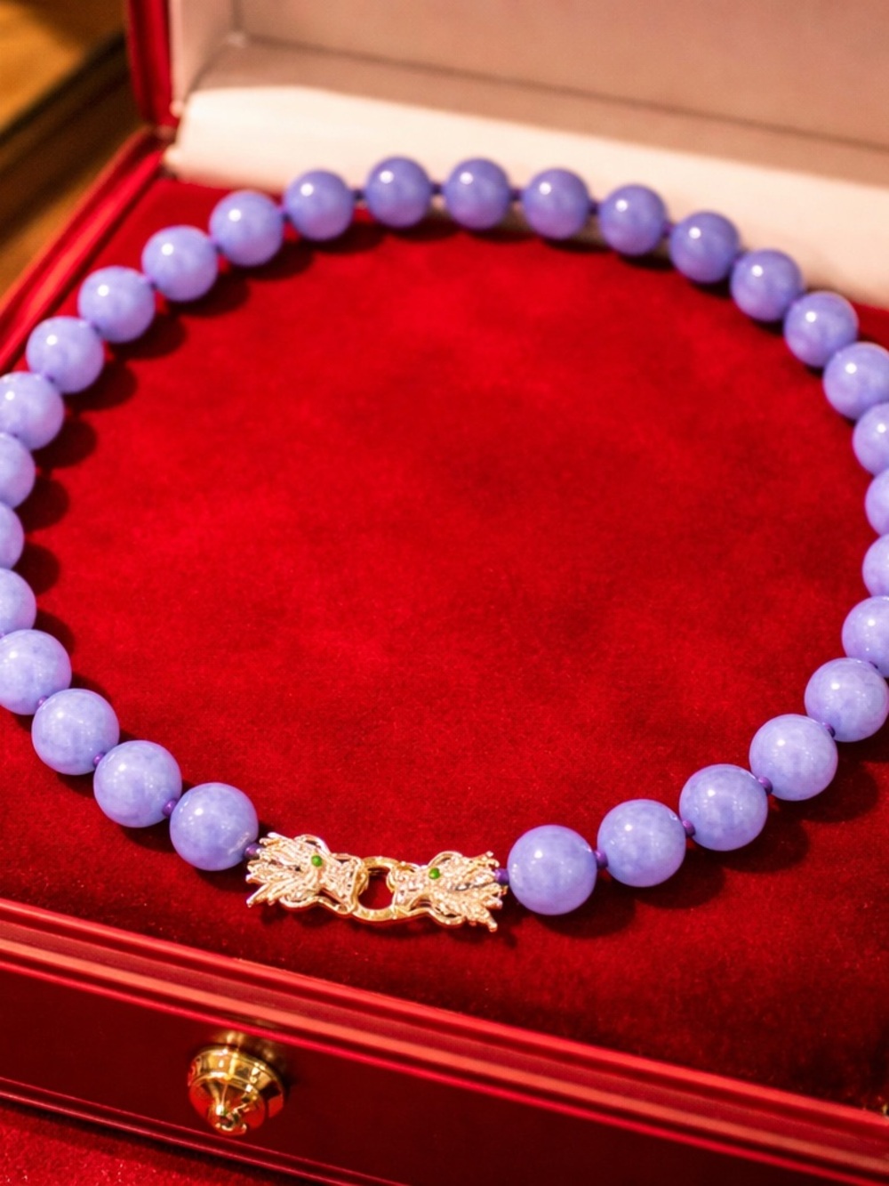 Genuine Purple Jadeite Jade Chrome Diopside 600,5 ctw Dragon Necklace 18K 925